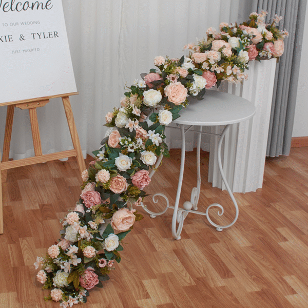 Tricolor rose Flower Runner